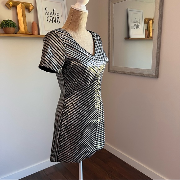 Lulu’s Black Gold Silver Striped Sequin Mini Dress - Picture 7 of 15